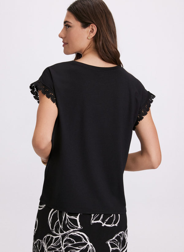 Laura Crochet Trim T-Shirt