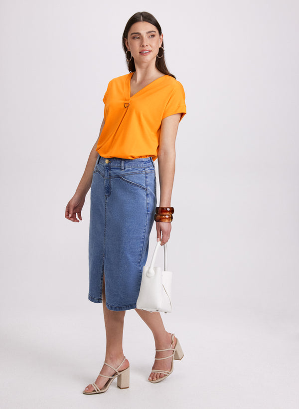 Laura D-Ring T-Shirt