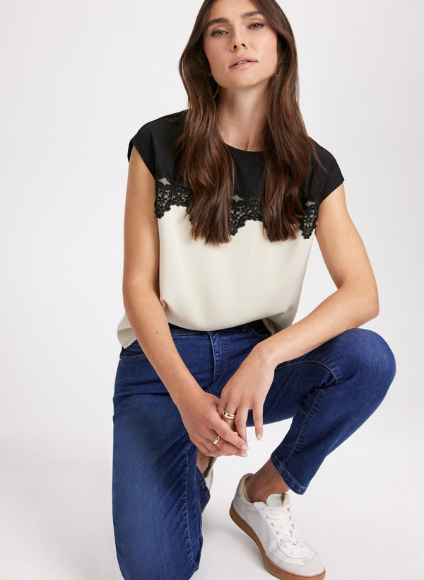 Laura Essential Slim Leg Jeans