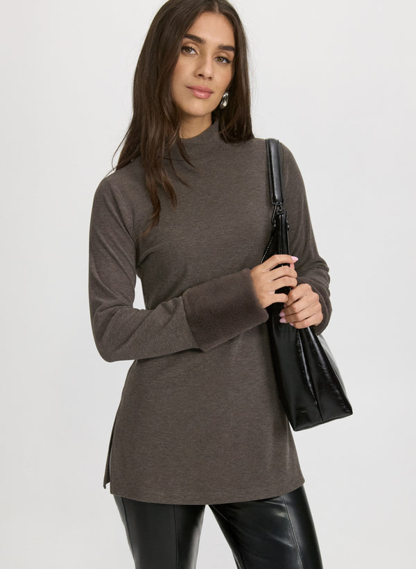 laura Faux-Fur Cuff Top