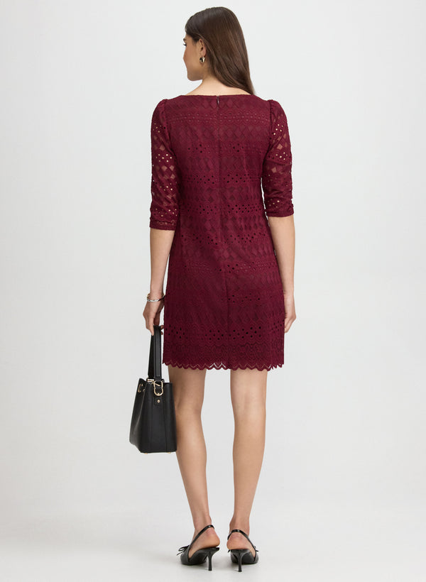 Laura Fitted Lace Dress