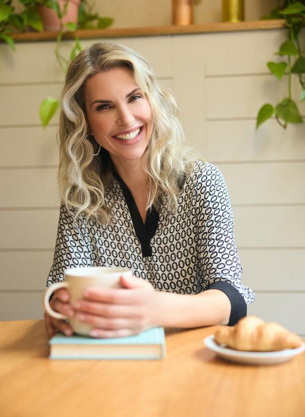 Laura Geometric Contrast Blouse