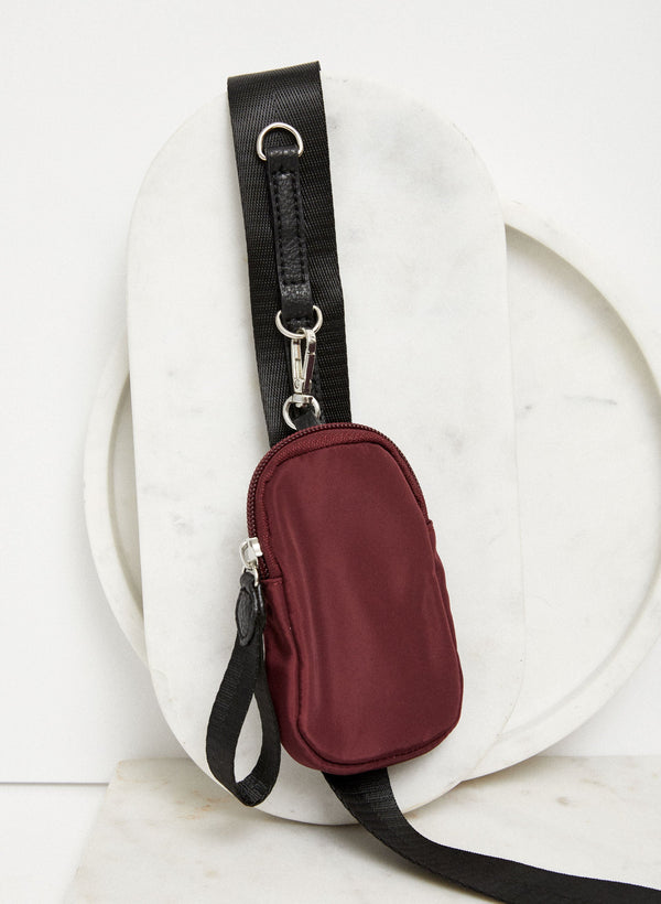 Laura Nylon Strap Travel Tote