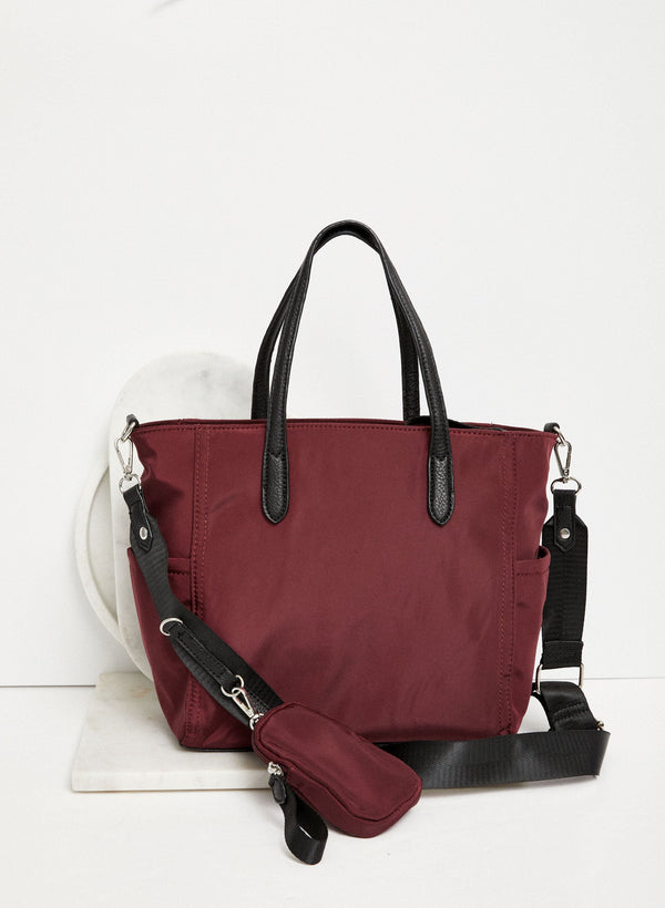 laura Nylon Strap Travel Tote