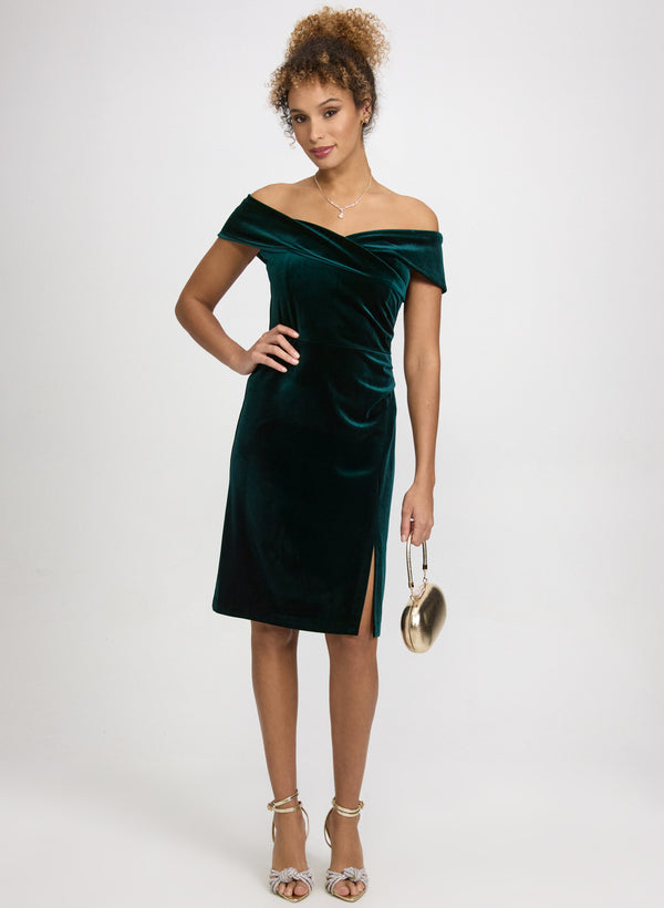 laura Off-The-Shoulder Velvet Dress