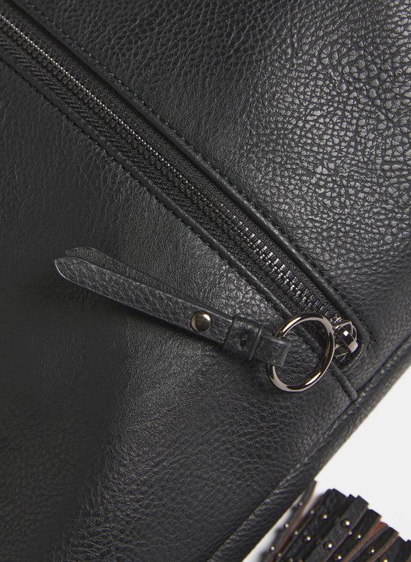 Laura Pebble Grain Bucket Handbag