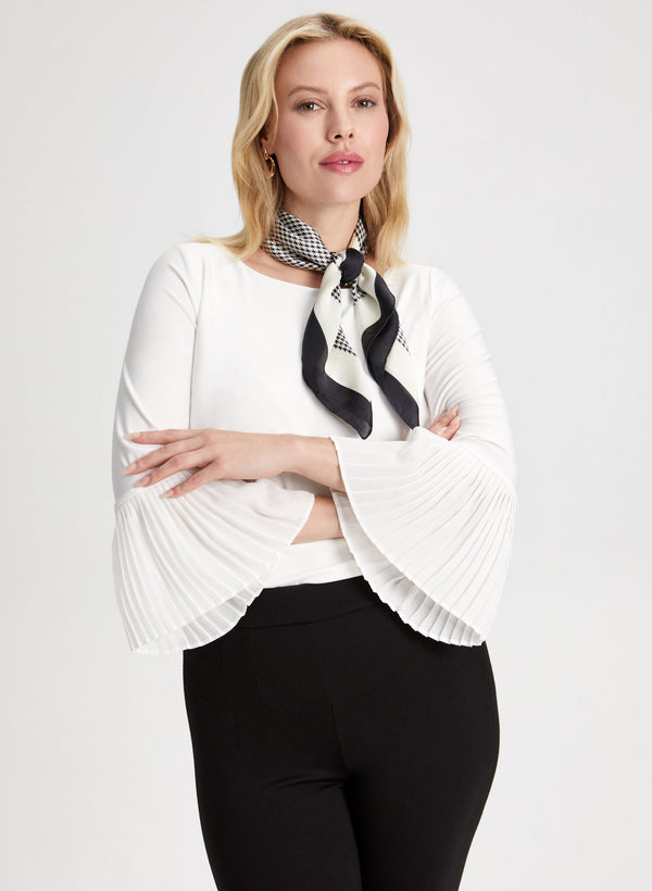 laura Pleated Cuff Detail Top