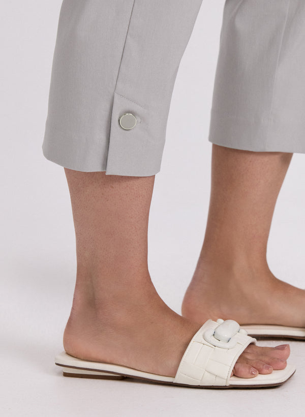 Laura Pull-On Capris