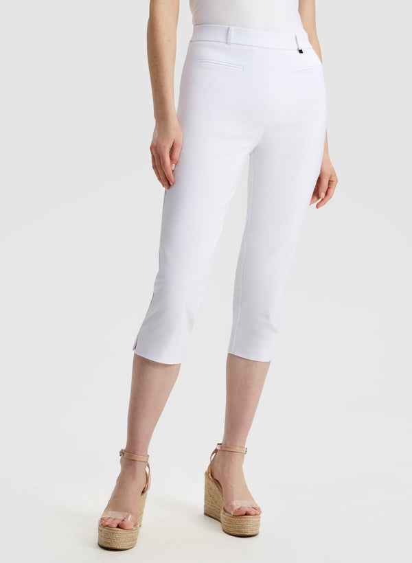 laura Pull-On Capris