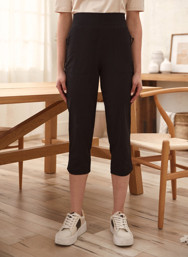 laura Pull-On Sport Capris