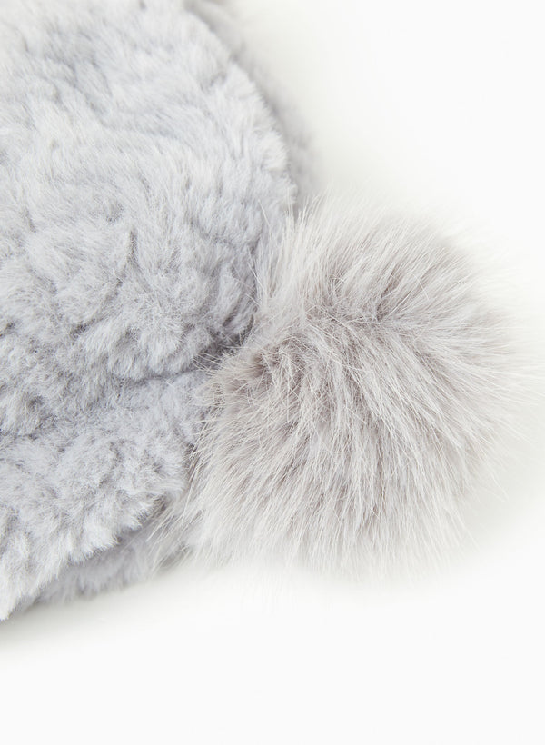 Laura Removable Pompom Hat