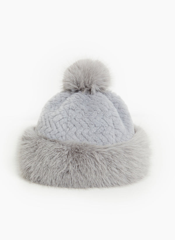 laura Removable Pompom Hat