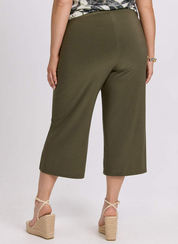 Laura Side Slit Pull-On Capris