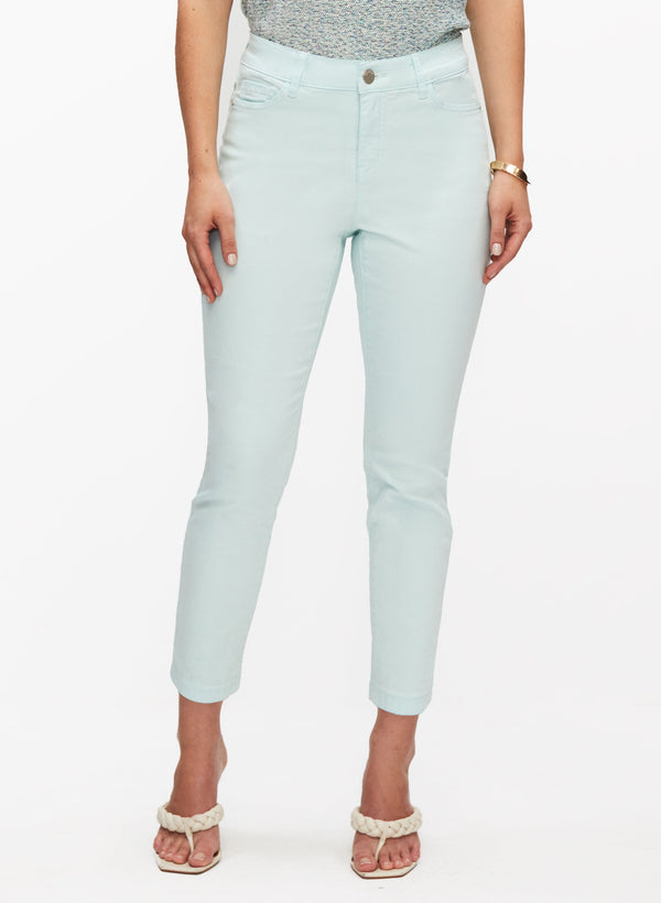 laura Slim Leg Jeans