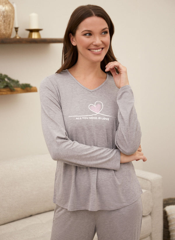 laura Slogan V-Neck Pyjama Top