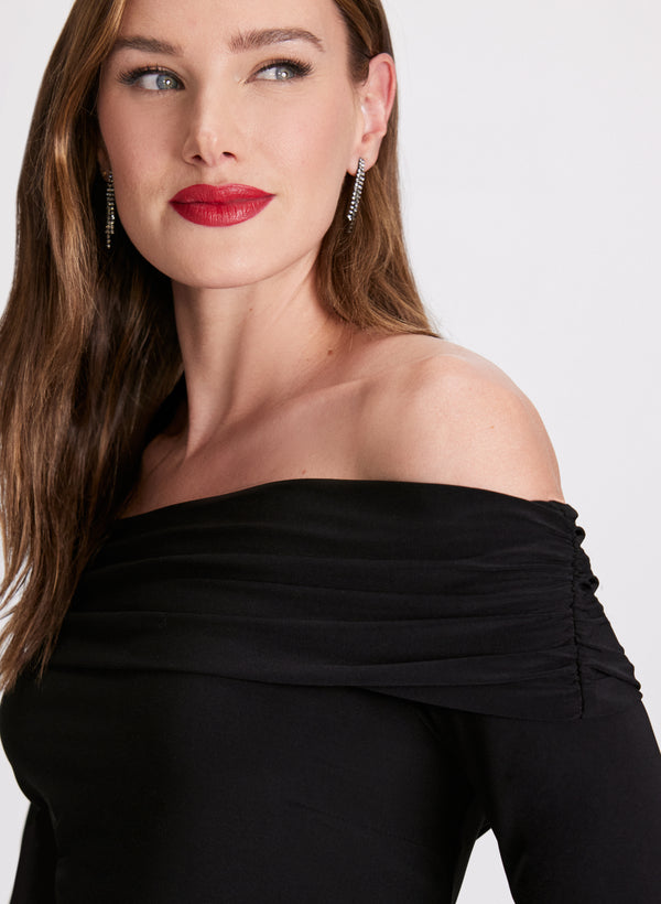 Laura Solid Off-The-Shoulder Top
