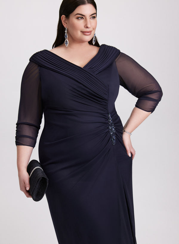 Laura Sparkling Brooch Evening Dress