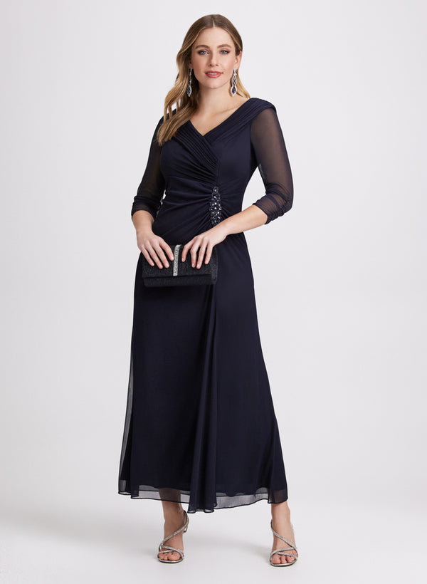 laura Sparkling Brooch Evening Dress