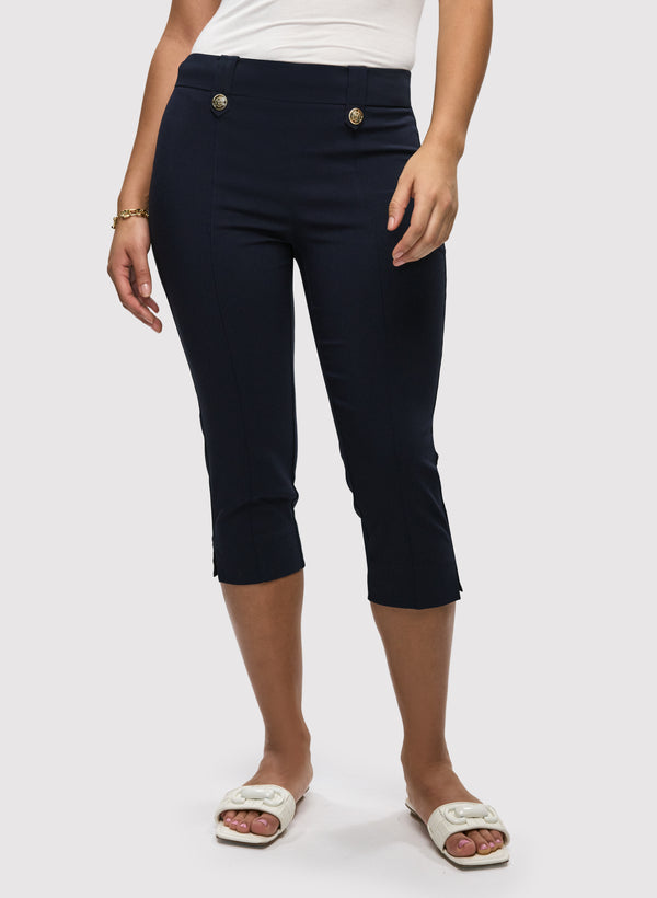 laura Straight Leg Pull-On Capris