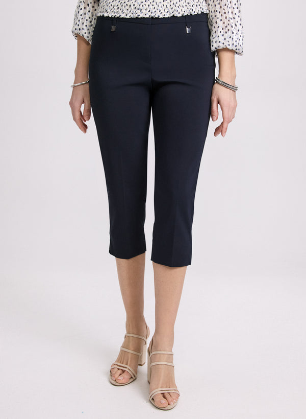 laura Tab Detail Slim-Leg Capris
